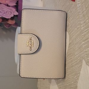 NWT 💯% Authentic Coach Wallet